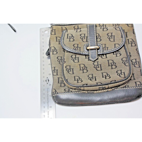 Dooney & Bourke Handbag Purse Signature Logo Crossbody Shoulder Bag - Picture 4 of 8